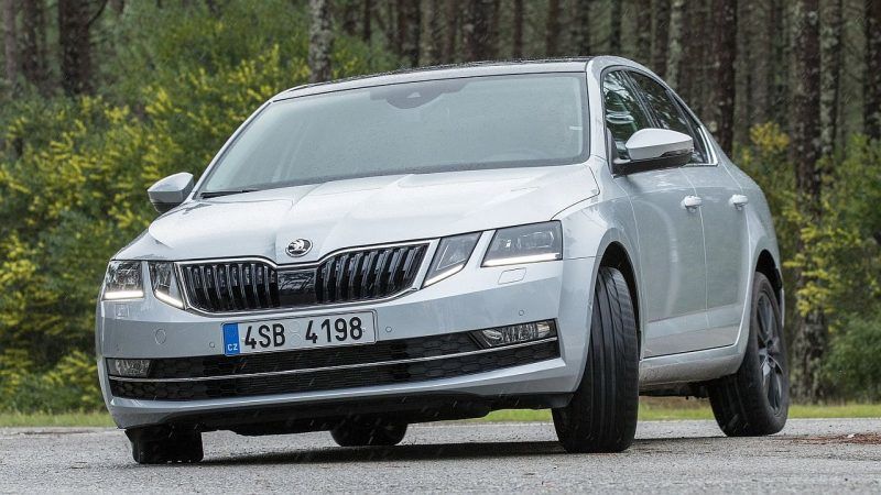 skoda-octavia-2018-svolavaci-akce