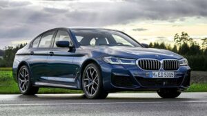 BMW-5-Series-2022-brzdy-havarie