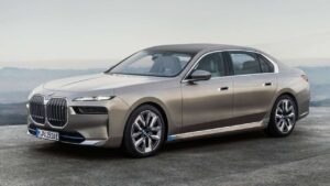 BMW-i7-2024-brzdy-havarie