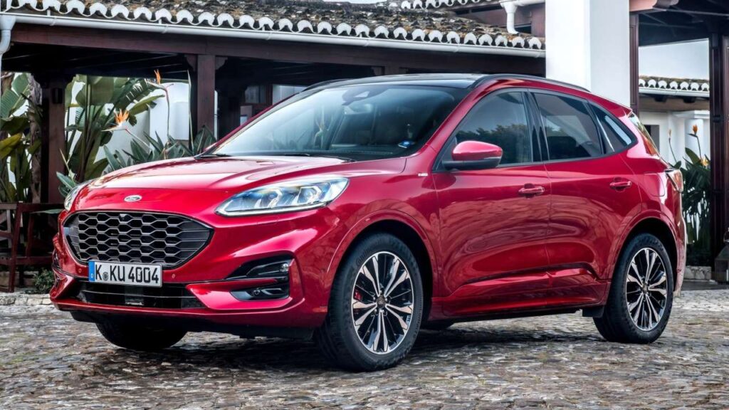 Ford-Kuga-2020-motor-pozar