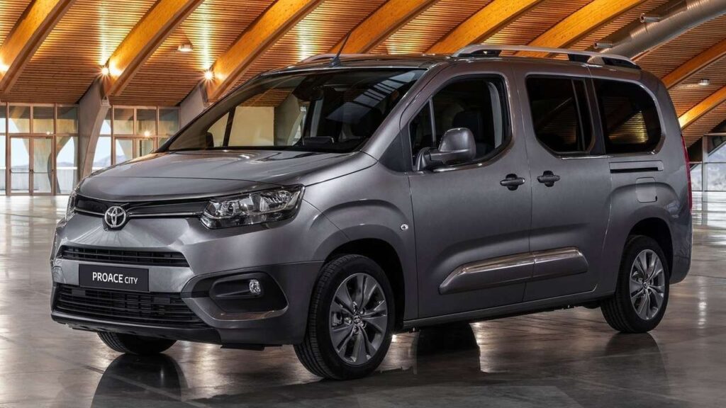 Toyota-ProAce-City-2024-brzdy-havarie