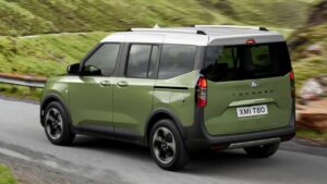 Ford-Tourneo-Courier-2023-brzdy-selhani