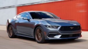 Ford-Mustang-2023-2024-motor-požár