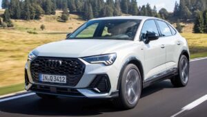Audi-Q3-Sportback-navijec-pasu