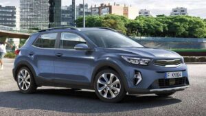 kia-stonic-2024-zhasnuti-motoru