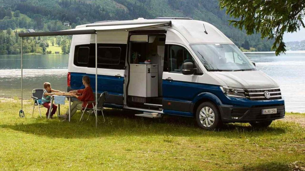 Volkswagen-Grand-California-2024-unik-plynu-pozar