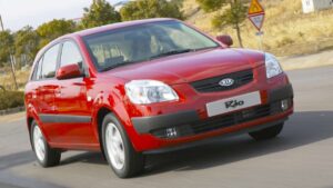 Kia-Rio-brzdova-kapalina-pozar