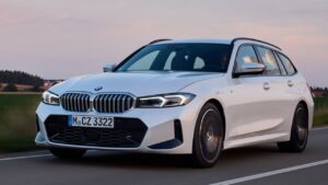 BMW-3-Series-2023-2025-elektronika-pozar