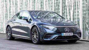 Mercedes-Benz-EQS-pojistky-pozar