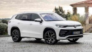 Volkswagen-Tayron-2025-airbag