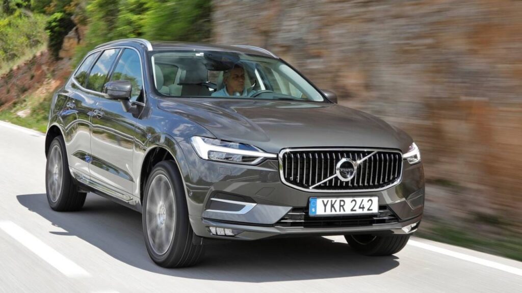 Volvo-XC60-2019-2025-brzdy-havarie