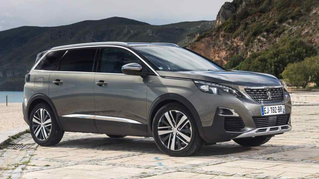 peugeot-5008-2017-bluehdi-selhani